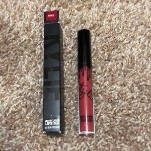 Kylie Velvet Liquid Lipstick - Goals